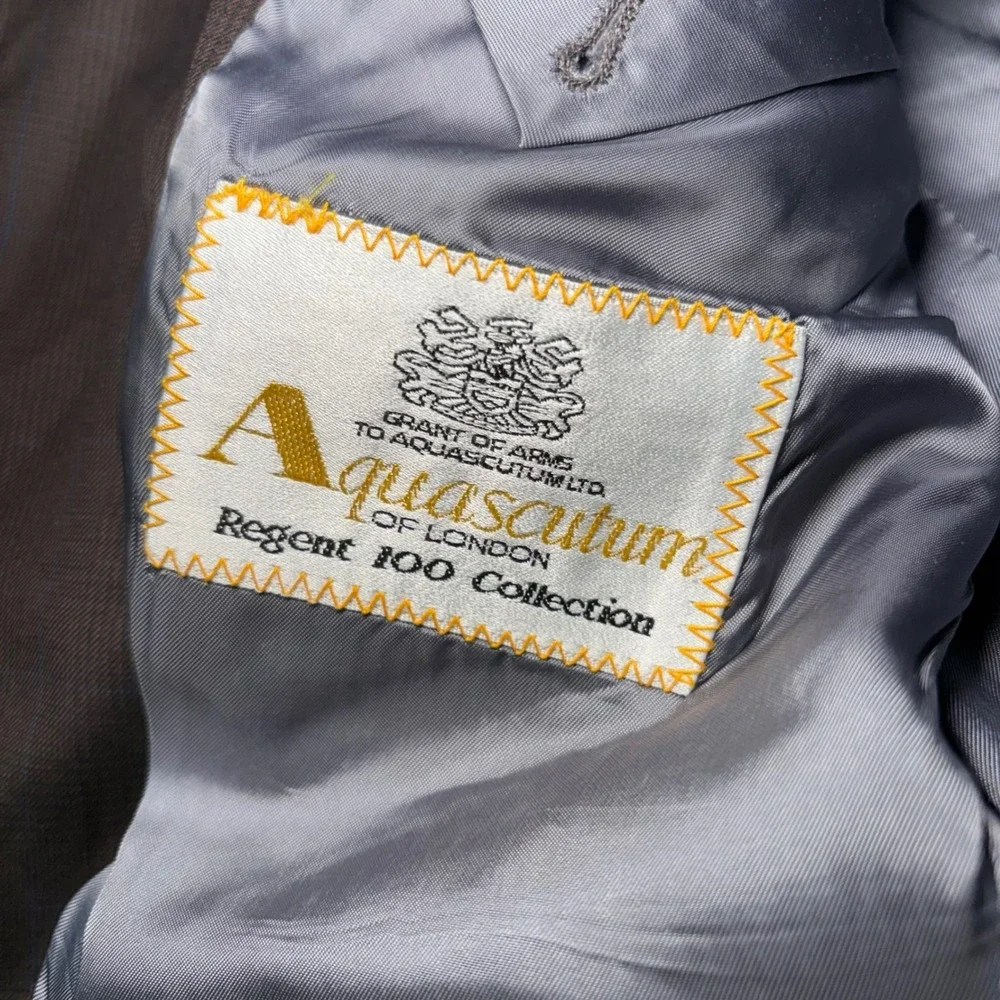 Aquascutum •fair does